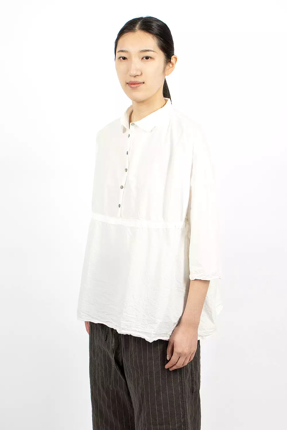 12_117 Drawstring Collar Shirt TC Milk