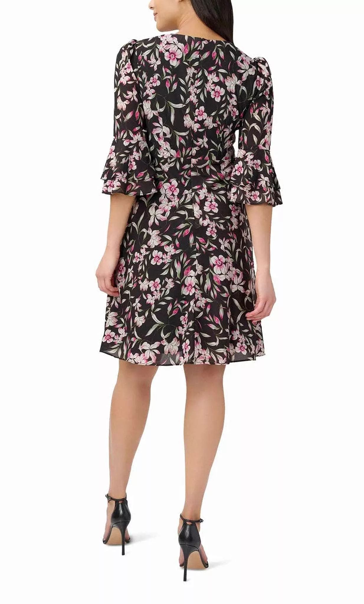 Adrianna Papell AP1D104622 - Bell Sleeve Floral Short Dress