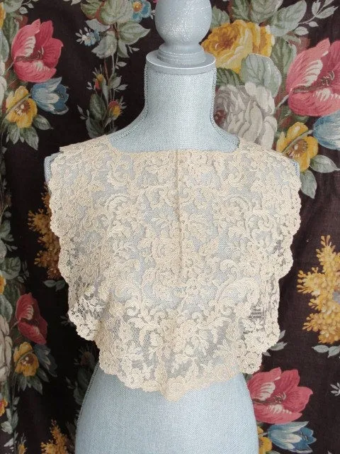 BEAUTIFUL Large Antique FRENCH LACE Collar,Tambour Embroidered,Wear Front or Back,Great Gatsby,Bridal Vintage Clothing,Collectib