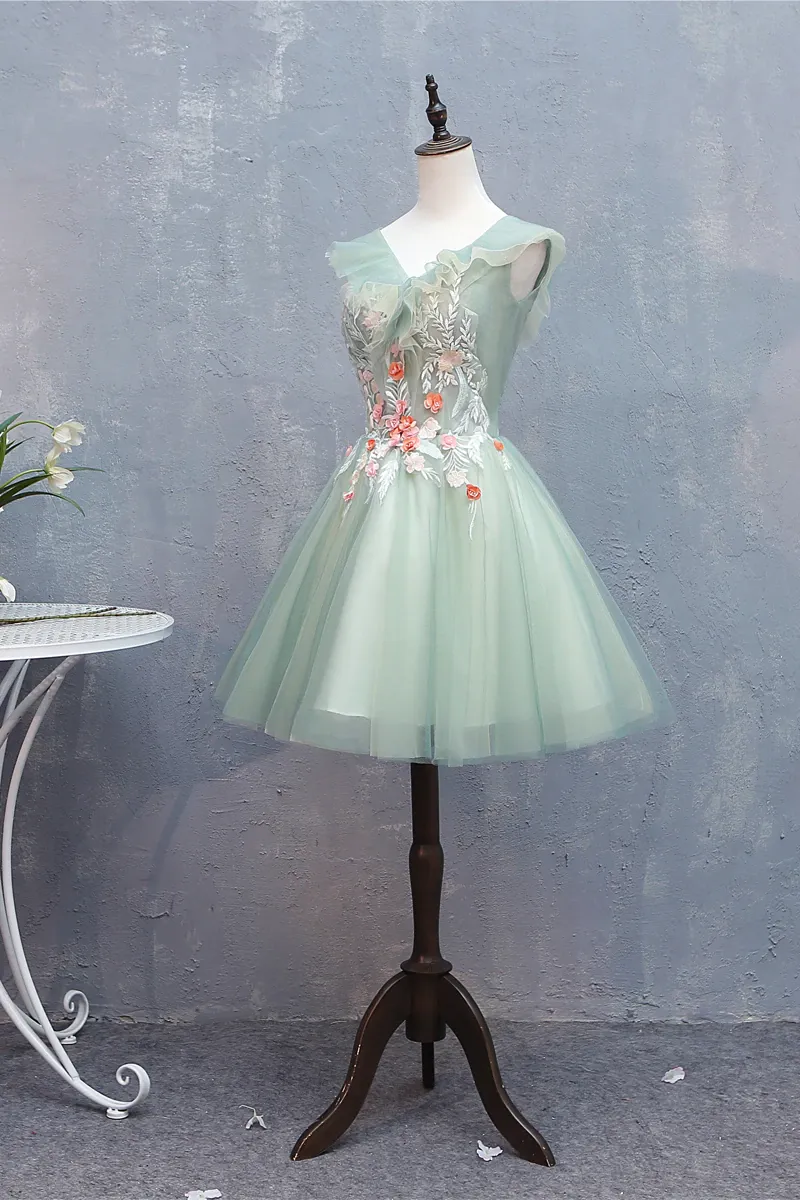 Cute Short Tulle V-neckline with Flower Lace Party Dress Homecoming Dress, Short Formal Dresses