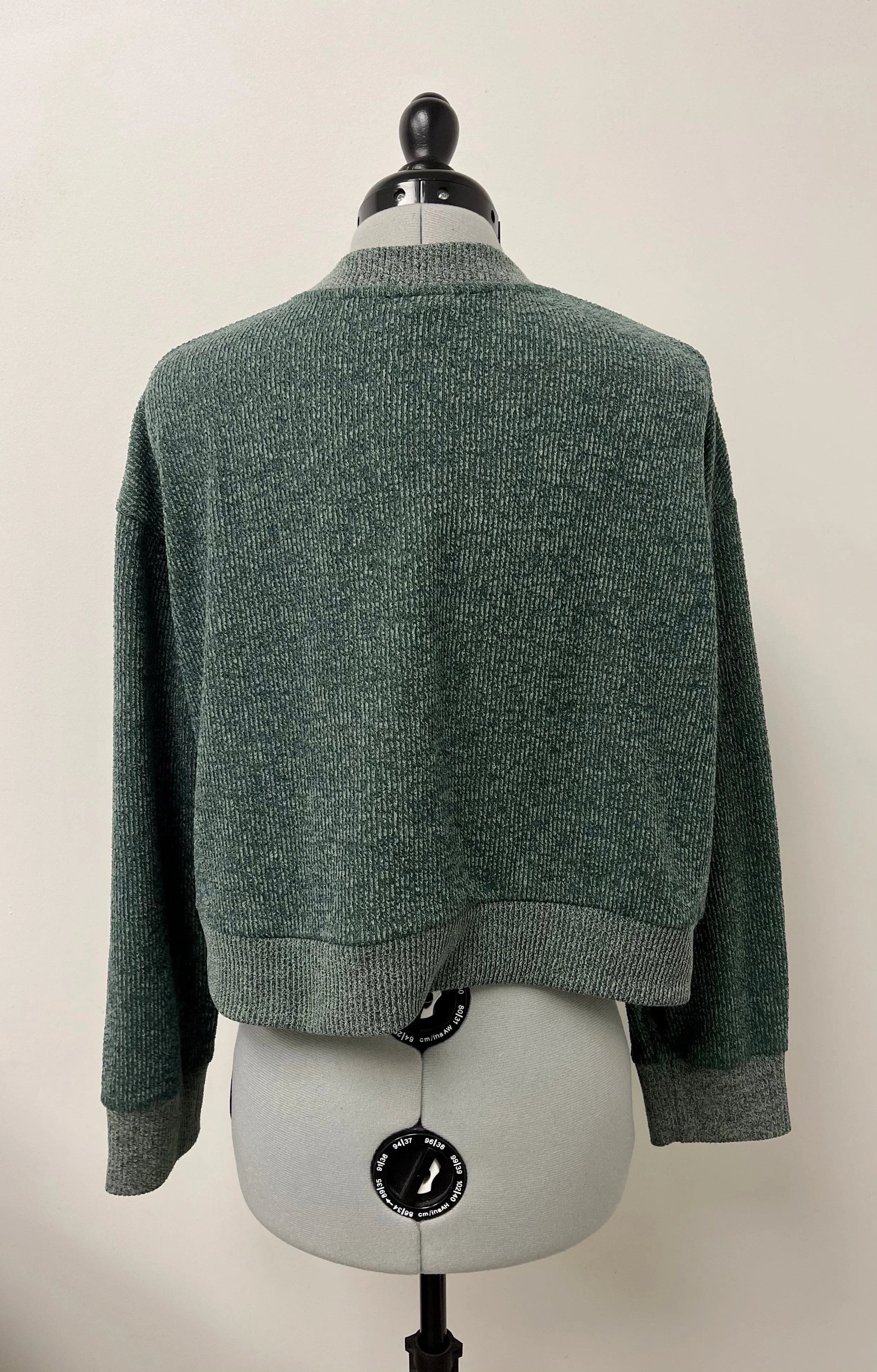 Women’s Zara Long Sleeve Sweater, Small